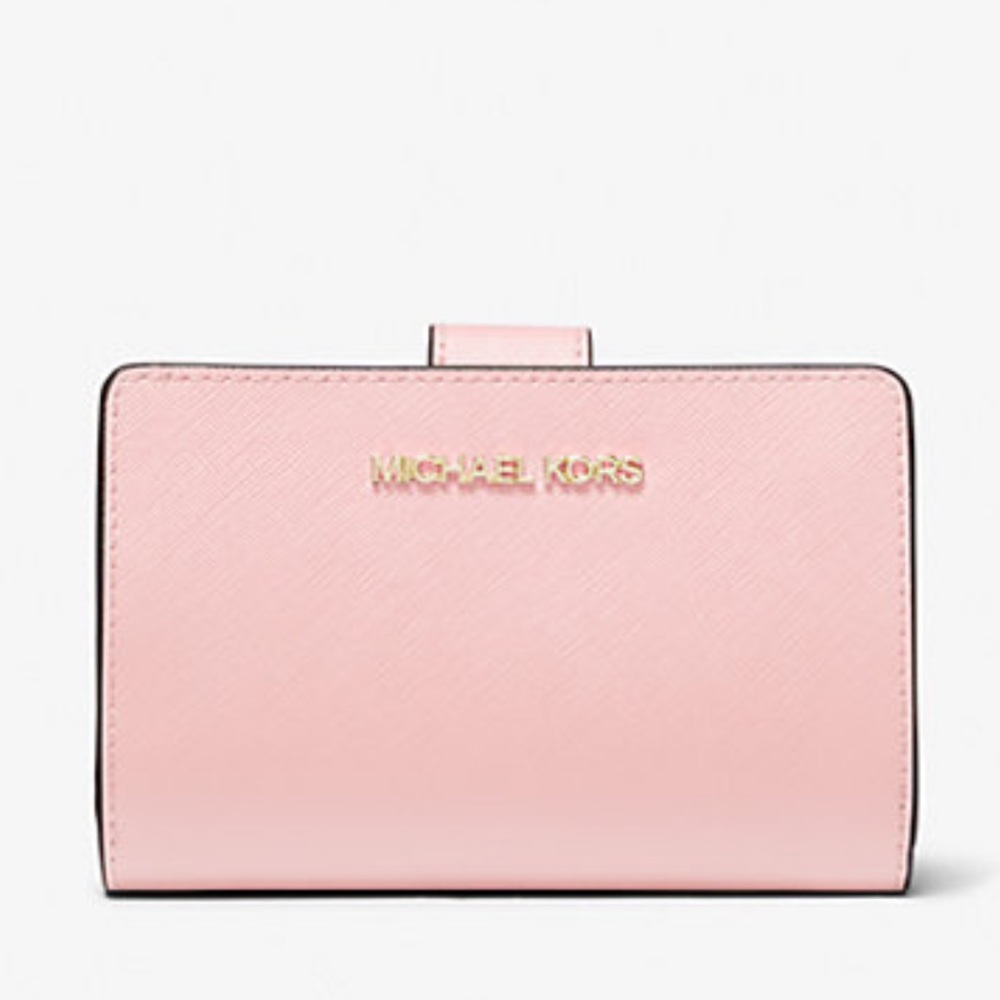 Michael Kors Medium Saffiano Leather Wallet
Powder Blush
NWT
L - Picture 2 of 16